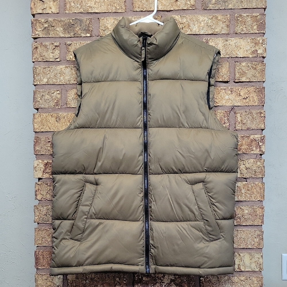 Old Navy Quilted Puffer Vest Dusted Chocolate Size Large